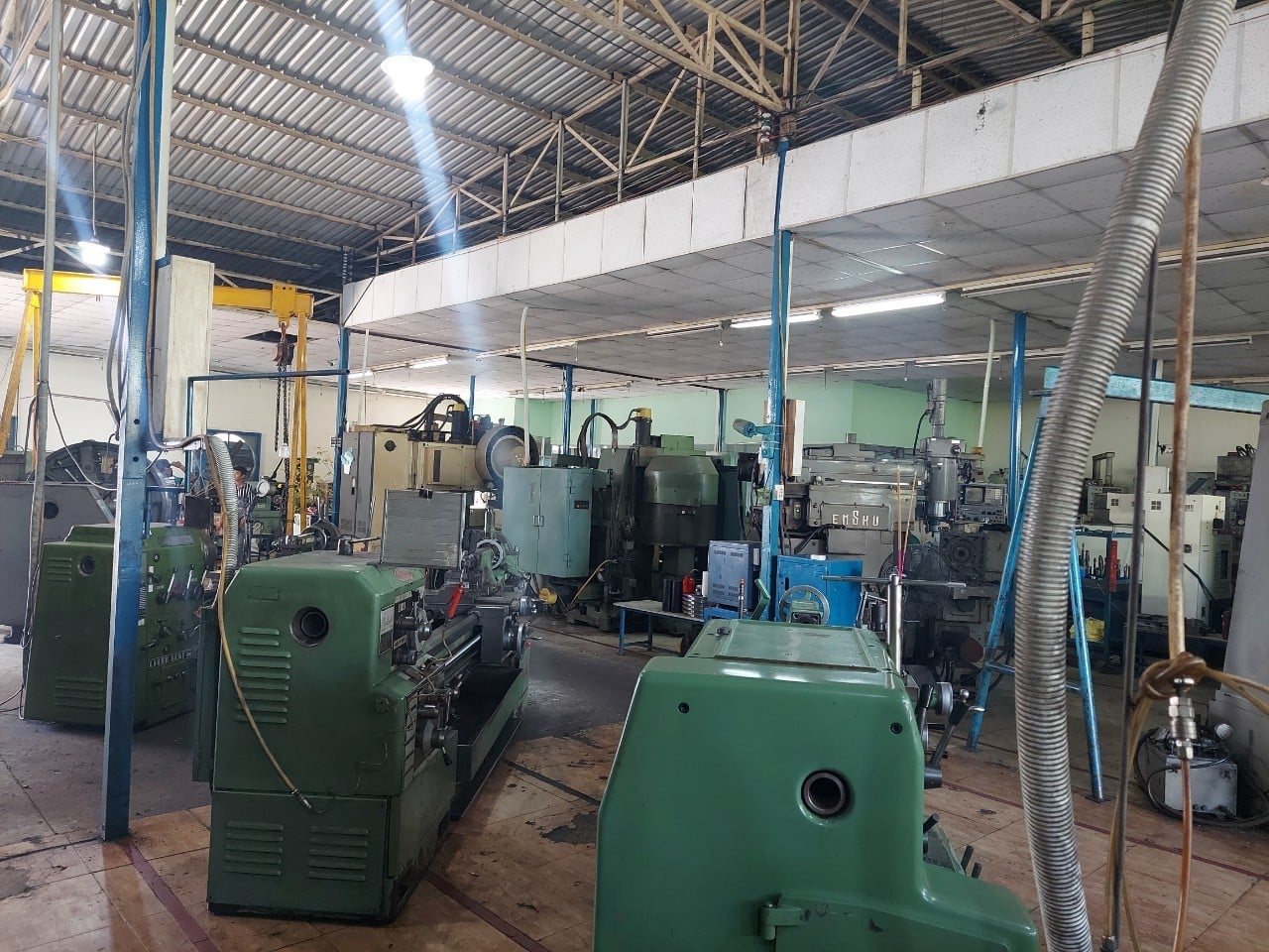 lathe machine